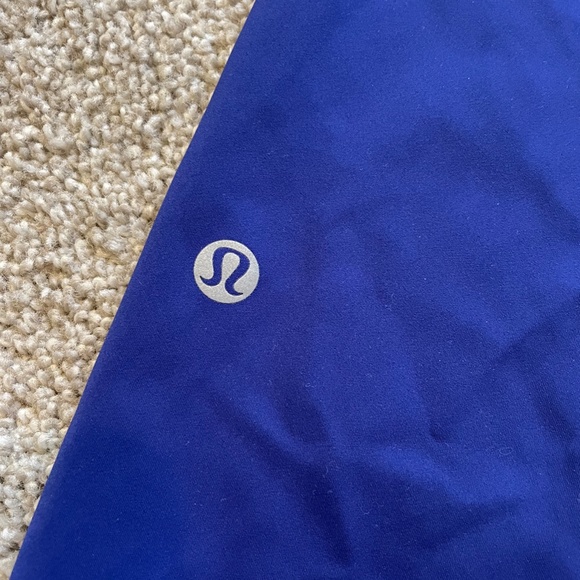 Cropped Lululemon Athletica leggings with pockets and drawstring - Picture 3 of 4